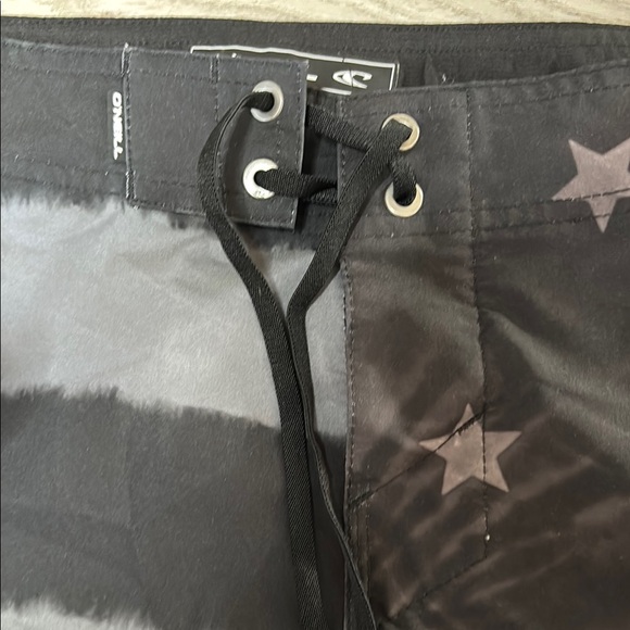 O'Neill Set of 2 Superfreak Board Shorts size 30 waist/20-21 length Ex Condition - Picture 12 of 16
